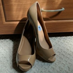 Calvin Klein Patent Leather peep toe